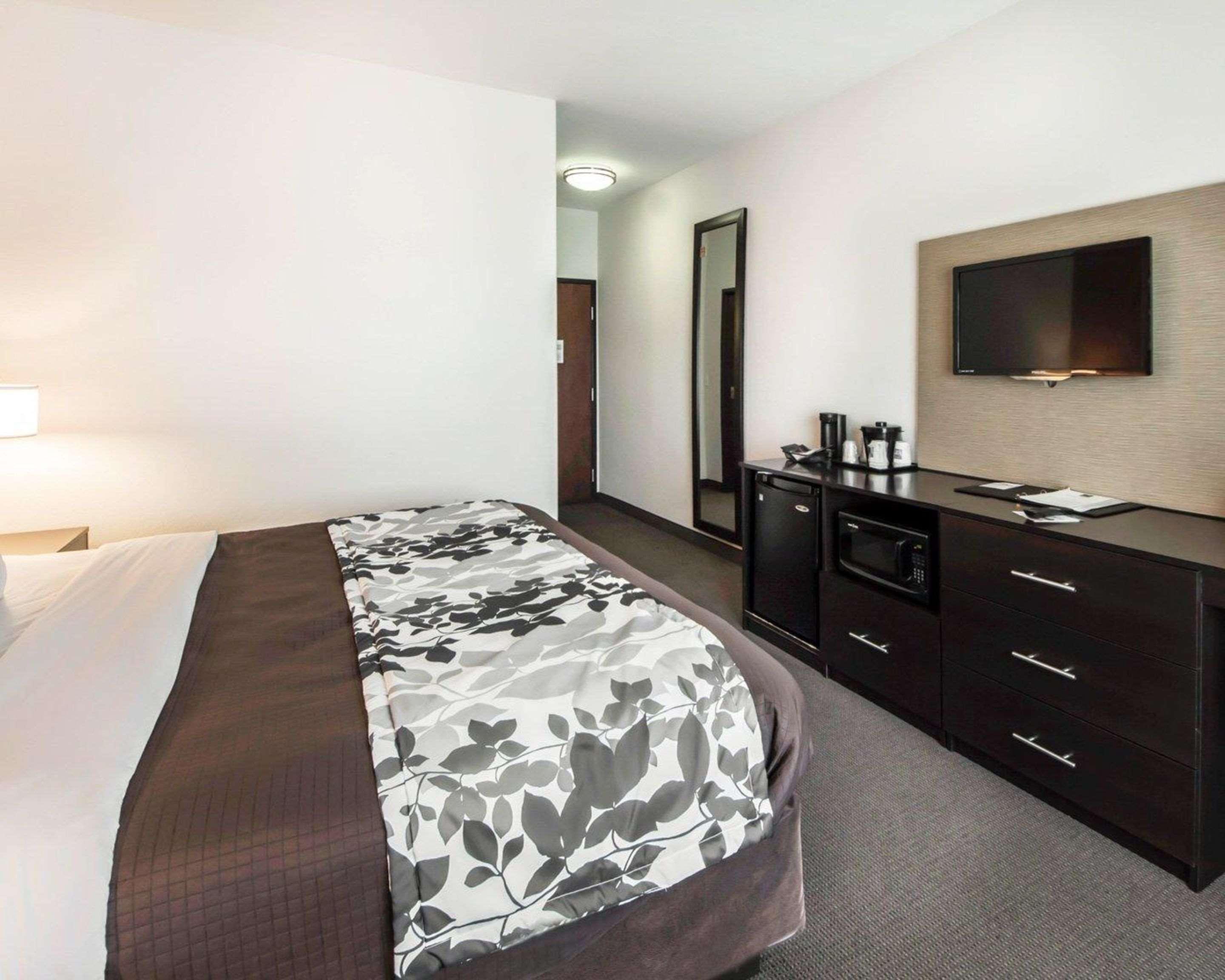 Sleep Inn & Suites Hennessey North Exterior foto
